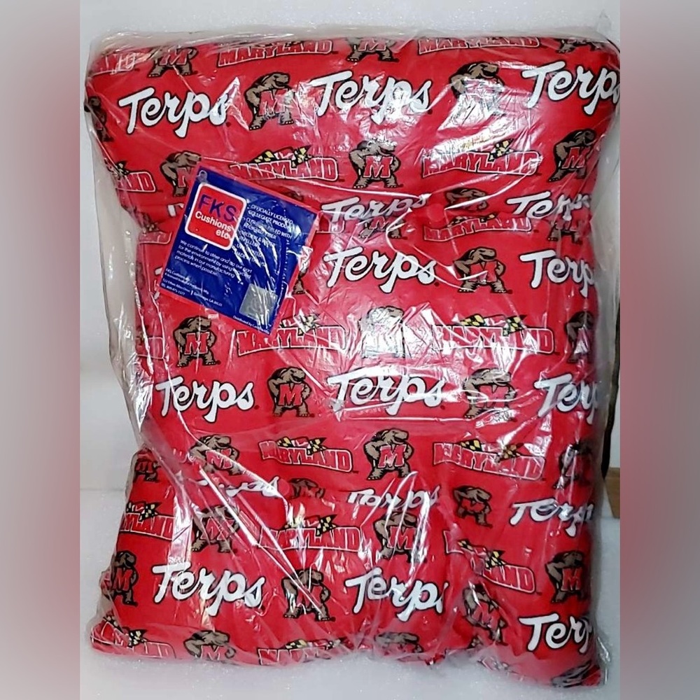 NWT Maryland Rocker Back Cushion 22 x 17” | Patio / Chair Cushion